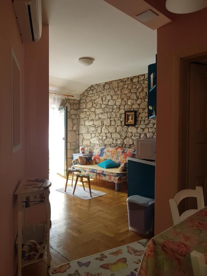 Apartment Tomecek Selce Εξωτερικό φωτογραφία